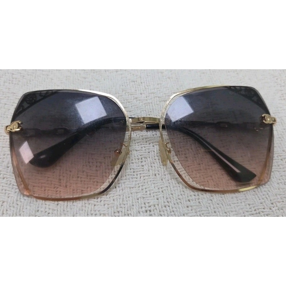 Chanel Butterfly Sunglasses Gold Filigree Rimless Gradient Lens Made in Italy